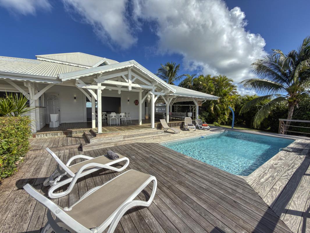 34.Location Villa piscine vue mer Sainte Anne Guadeloupe_Piscine